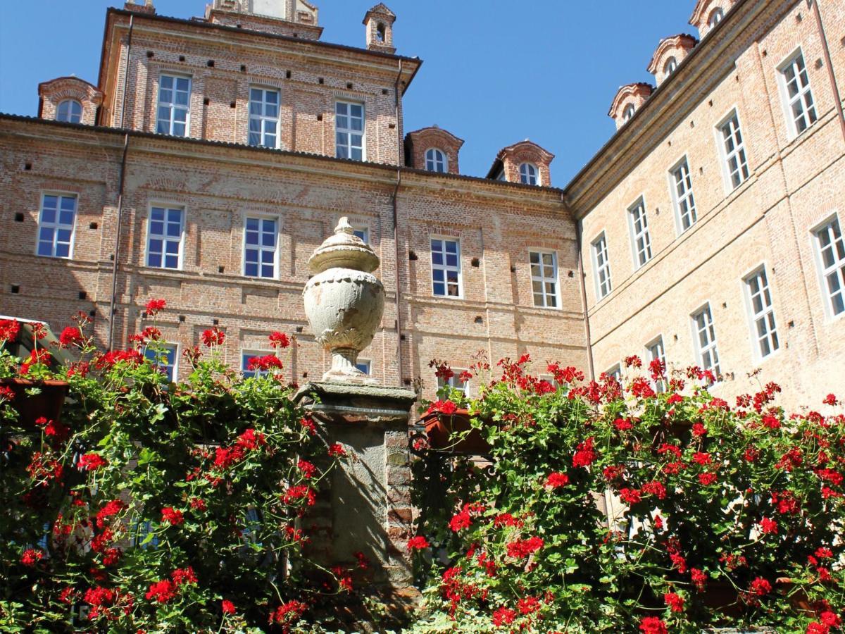 Montaldo Castle & Resort Montaldo Torinese Экстерьер фото
