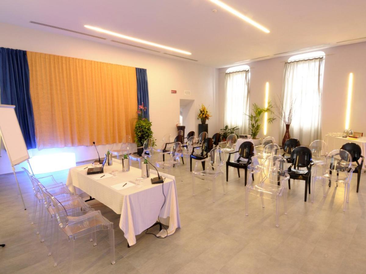 Montaldo Castle & Resort Montaldo Torinese Экстерьер фото