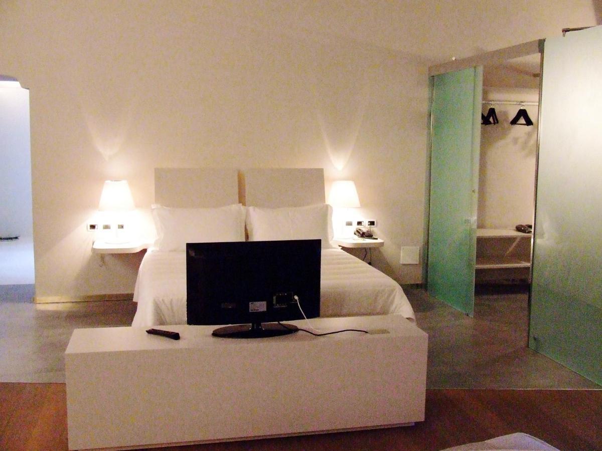 Montaldo Castle & Resort Montaldo Torinese Экстерьер фото