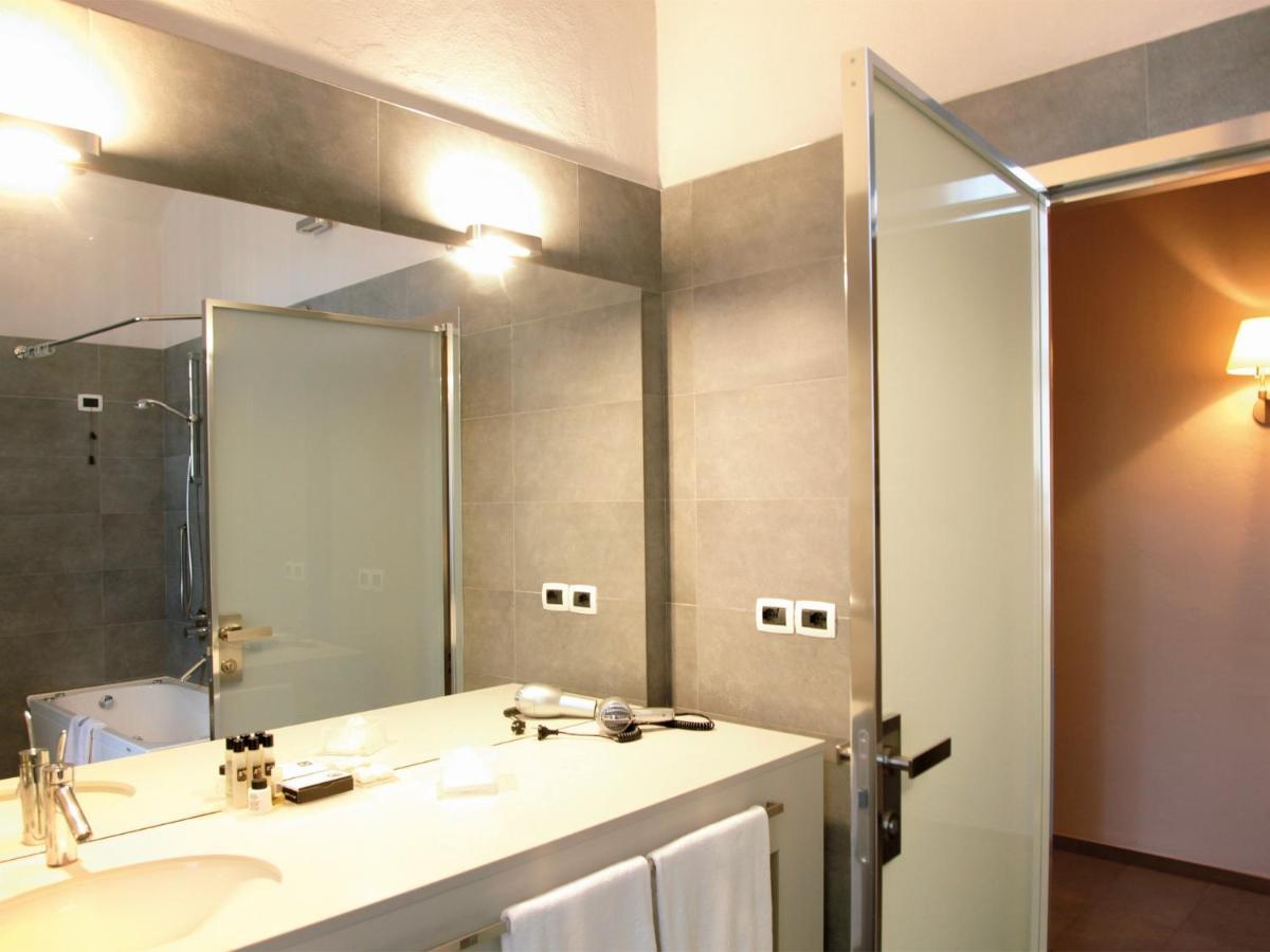 Montaldo Castle & Resort Montaldo Torinese Экстерьер фото