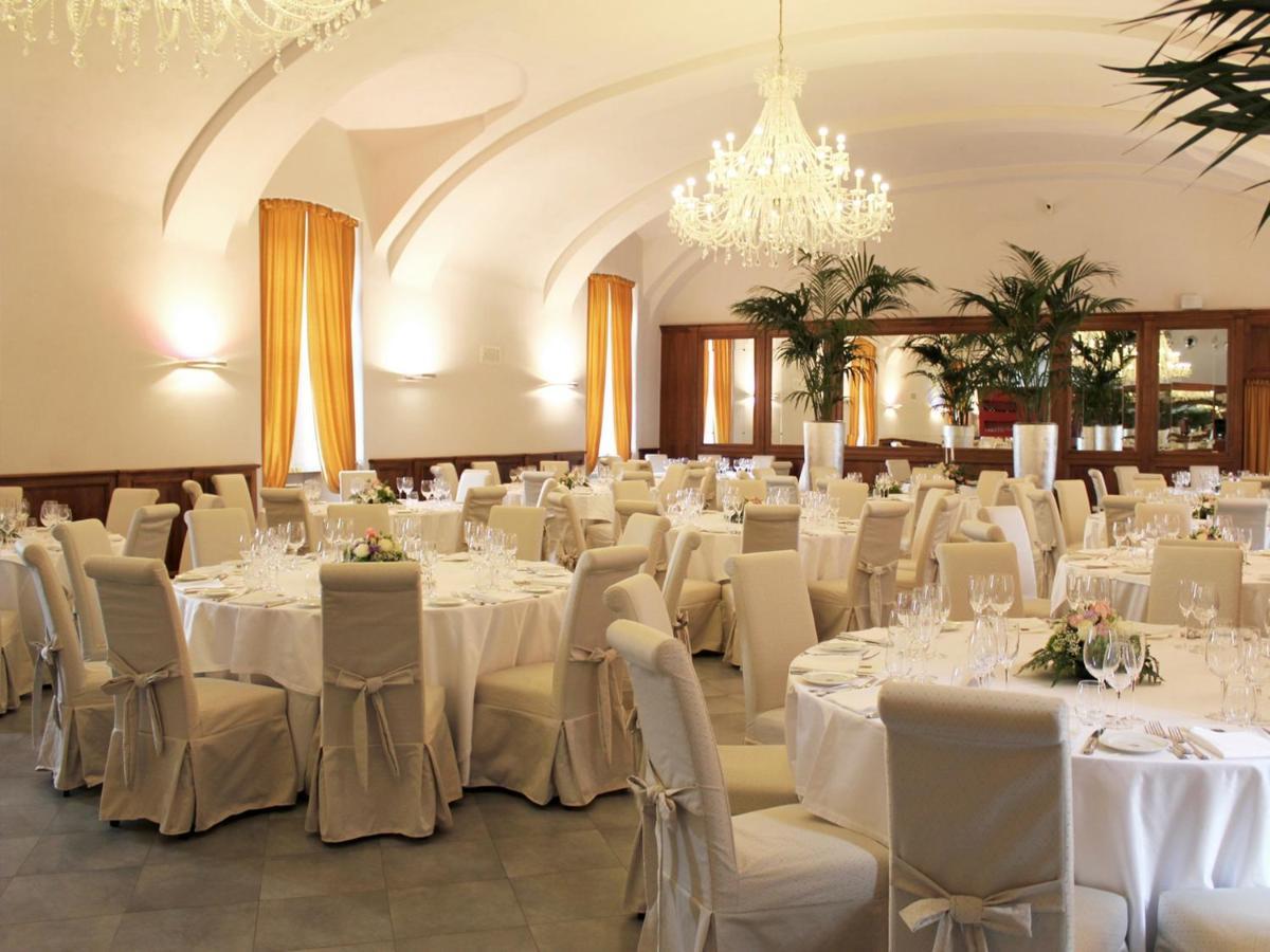 Montaldo Castle & Resort Montaldo Torinese Экстерьер фото