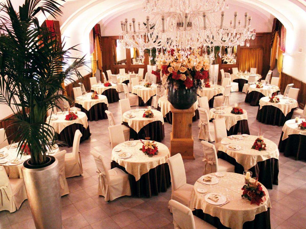 Montaldo Castle & Resort Montaldo Torinese Экстерьер фото
